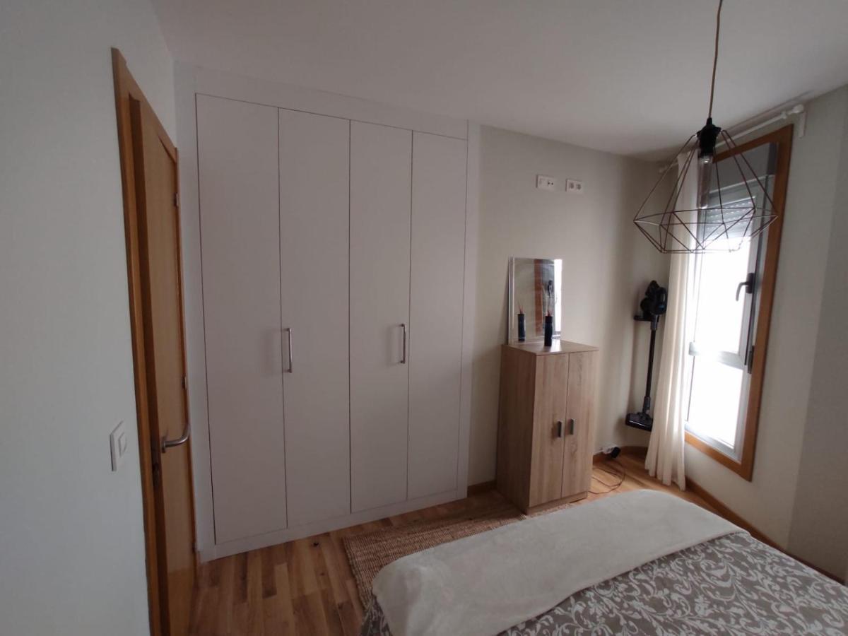 Atico Nuevo En Con Plaza De Garaje Appartement *